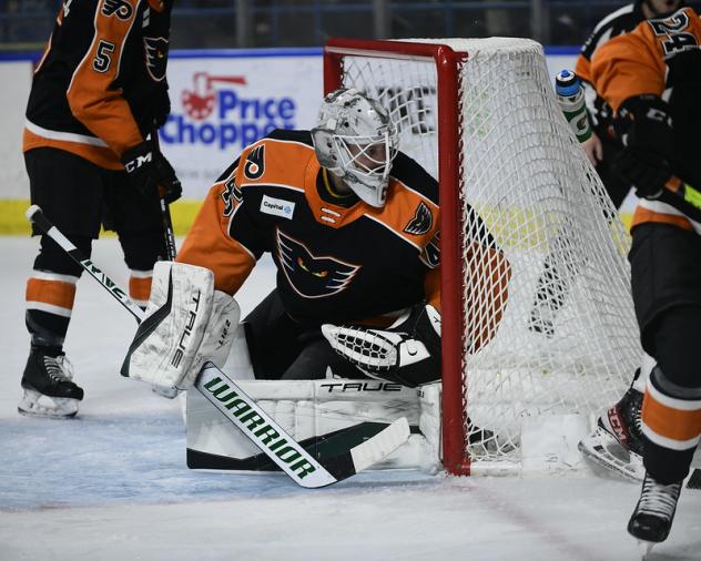 Lehigh Valley Phantoms goaltender Garrett Metcalf