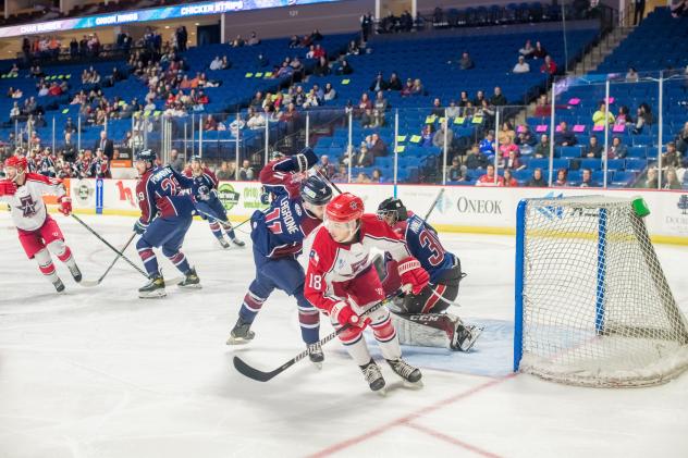 Antoine Bibeau of the Allen Americans vs. the Tulsa Oilers