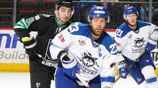 Binghamton Black Bears take on the Watertown Wolves