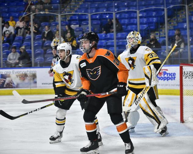 Lehigh Valley Phantoms right wing Linus Sandin vs. the Wilkes-Barre/Scranton Penguins
