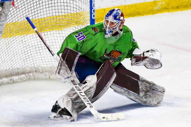 Utah Grizzlies goaltender Trent Miner