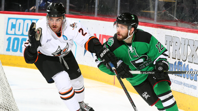 Binghamton Black Bears forward Gavin Yates (right) vs. the Danbury Hat Tricks