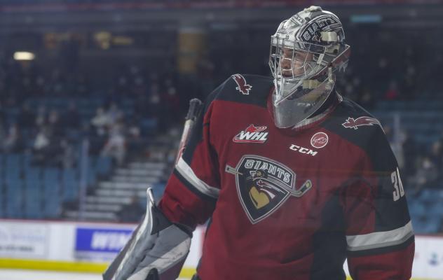 Vancouver Giants goaltender Jesper Vikman