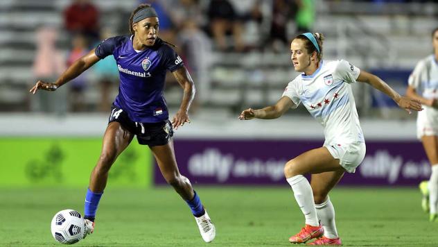 Jess McDonald with the North Carolina Courage