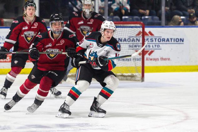 Vancouver Giants defend against the Kelowna Rockets