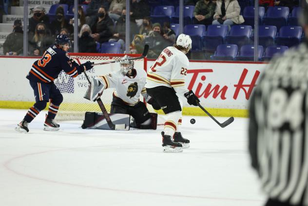 Vancouver Giants goaltender Jesper Vikman vs. the Kamloops Blazers