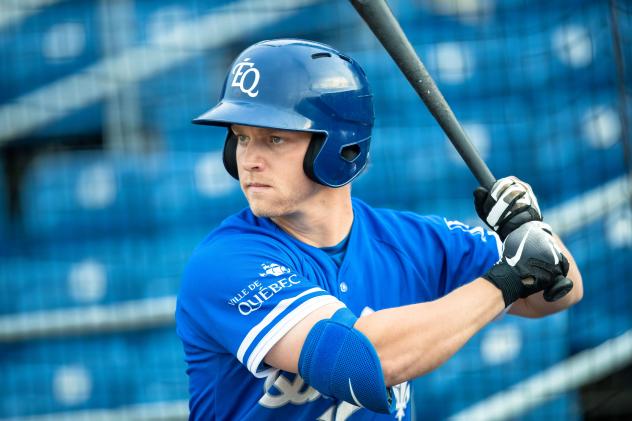 Infielder Elliott Curtis with Équipe Québec of the Frontier League