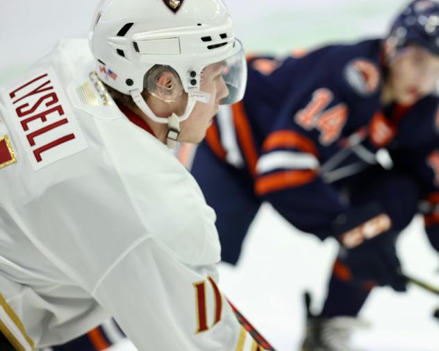 Vancouver Giants right wing Fabian Lysell vs. the Kamloops Blazers