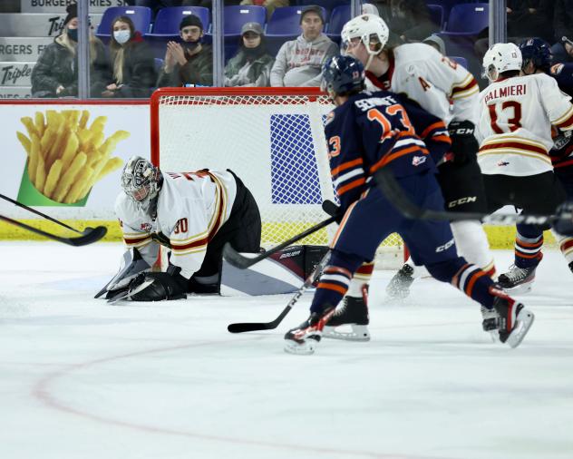 Vancouver Giants goaltender Jesper Vikman vs. the Kamloops Blazers