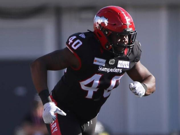 Calgary Stampeders defensive lineman Shawn Lemon