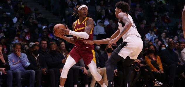 Wes Iwundu of the Cleveland Charge vs. NBA G League Ignite