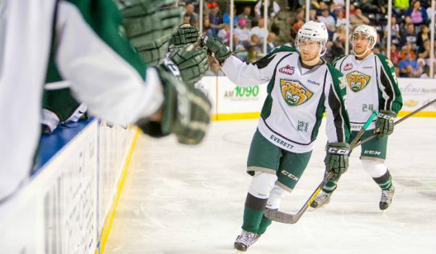 Forward Josh Winquist with the Everett Silvertips