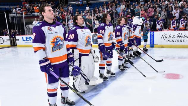 Orlando Solar Bears line up before a game