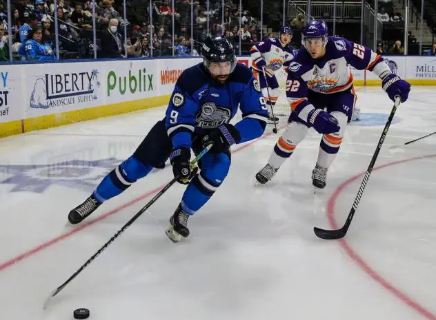 Jacksonville Icemen forward Luke Lynch vs. the Orlando Solar Bears