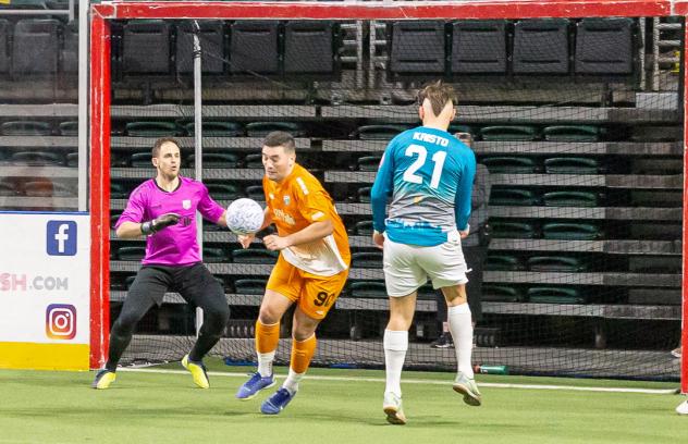 St. Louis Ambush battle the Florida Tropics