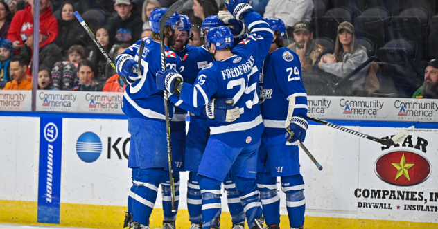 Wichita Thunder celebrates a goal against the Kansas City Mavericks