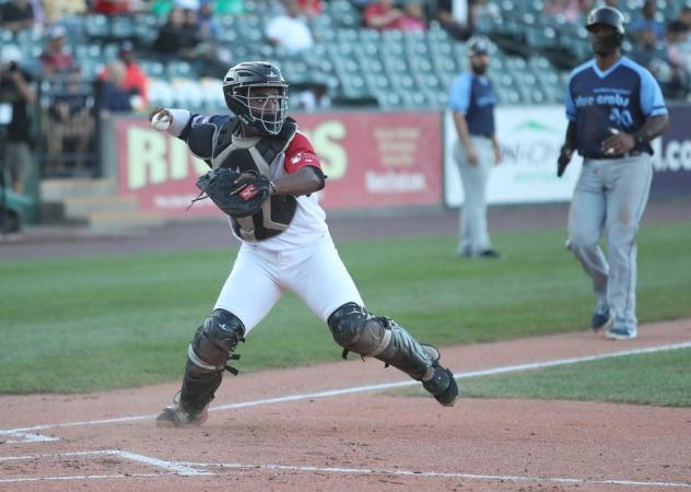 York Revolution catcher Lenin Rodriguez
