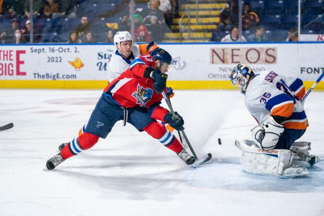 Springfield Thunderbirds center Matthew Peca shoots against the Bridgeport Islanders