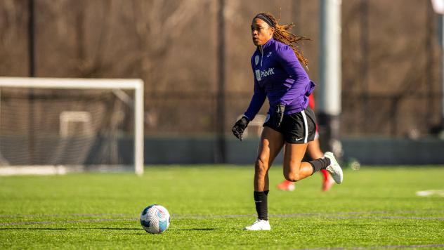 Racing Louisville FC in training