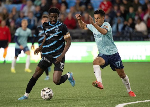 Colorado Springs Switchbacks FC forward Hadji Barry vs. Monterey Bay FC
