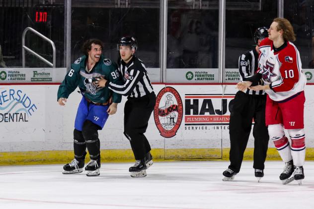 Allen Americans left wing Jackson Leppard (right) looks for more fisticuffs vs. the Wichita Thunder