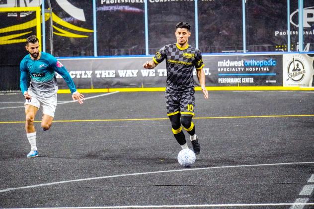 St. Louis Ambush battle the Milwaukee Wave