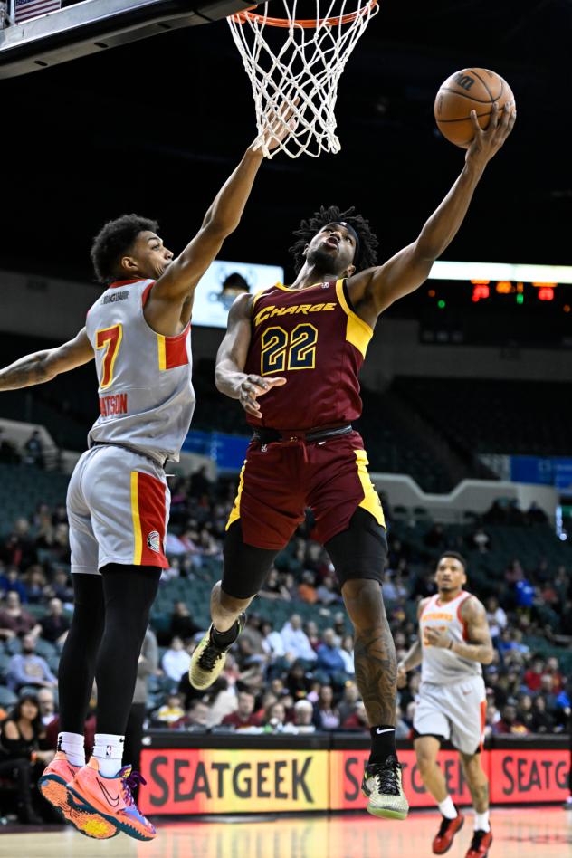 Cleveland Charge guard RJ Nembhard, Jr. vs. the College Park Skyhawks