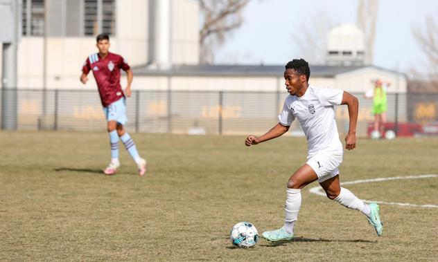Northern Colorado Hailstorm FC with possession vs. Colorado Rapids 2