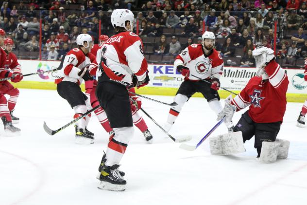 Allen Americans goaltender Luke Peressini makes a save against the Cincinnati Cyclones