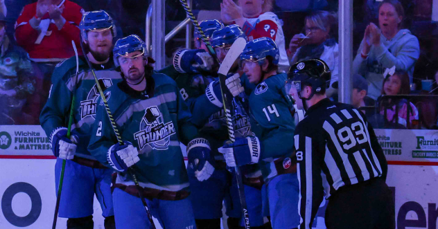 Wichita Thunder huddle