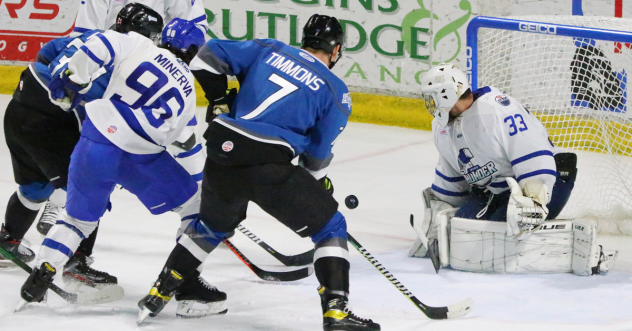 Wichita Thunder goaltender Jake Theut tracks a puck vs. the Idaho Steelheads