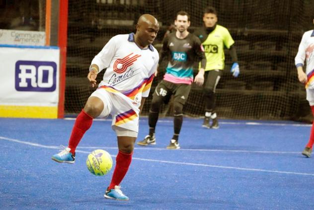 St. Louis Ambush battle the Kansas City Comets