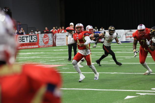 Massachusetts Pirates quarterback Alejandro Bennifield