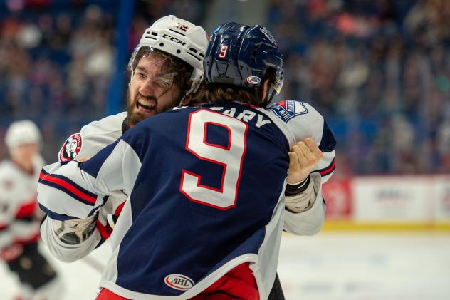 Belleville Senators battle the Hartford Wolf Pack