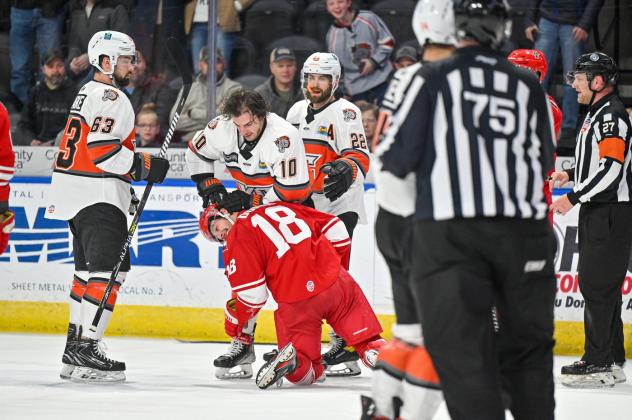 JD Dudek of the Allen Americans vs. the Kansas City Mavericks