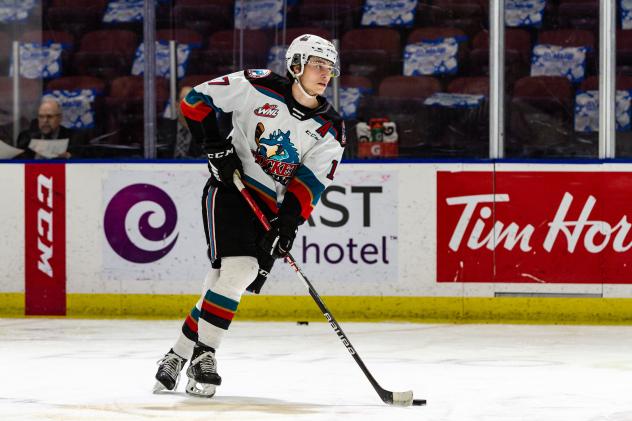 Kelowna Rockets forward Colton Dach