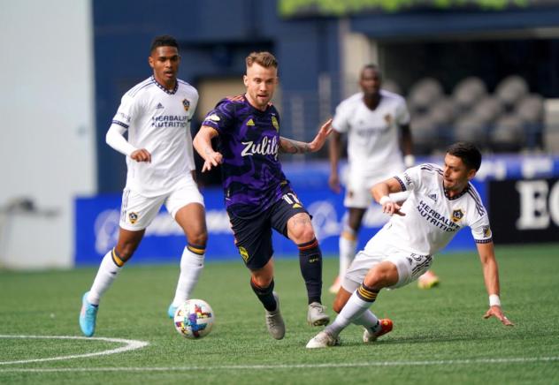 Seattle Sounders FC forward Will Bruin vs. the LA Galaxy