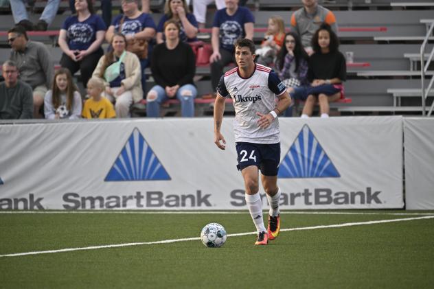 Richmond Kickers defender Nathan Aune