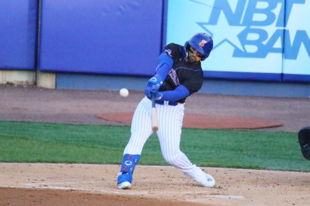 Carlos Cortes connects for a grand slam for the Syracuse Mets