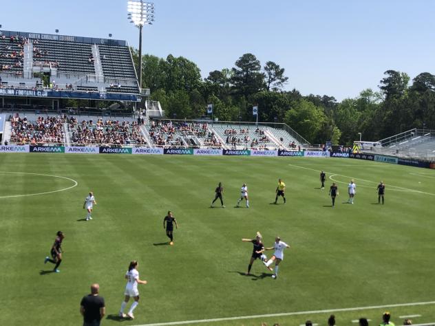 North Carolina Courage battle the Washington Spirit