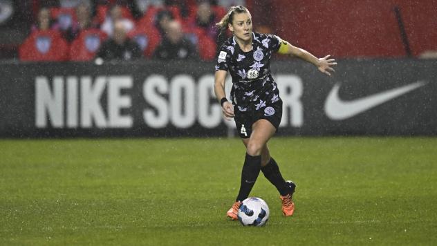 Racing Louisville FC defender Gemma Bonner