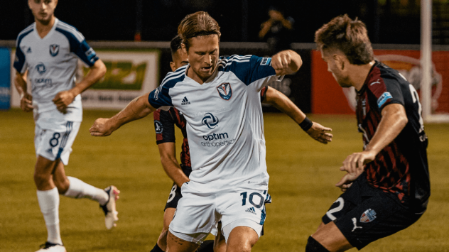 South Georgia Tormenta FC battles FC Tucson