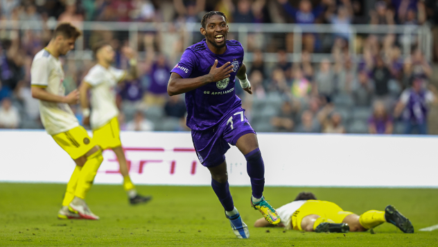 Louisville City FC forward Enoch Mushagalusa