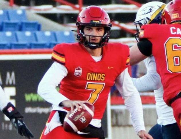 University of Calgary Dinos quarterback Matteo Spoletini