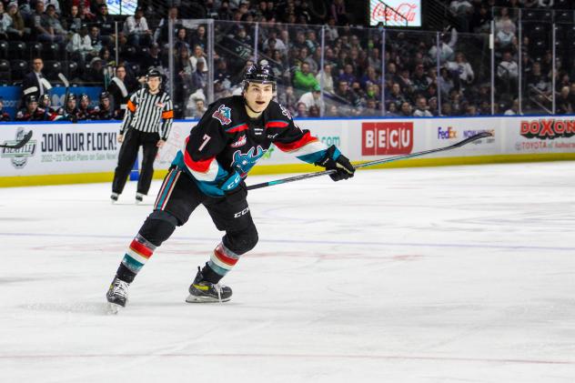 Kelowna Rockets centremen Max Graham