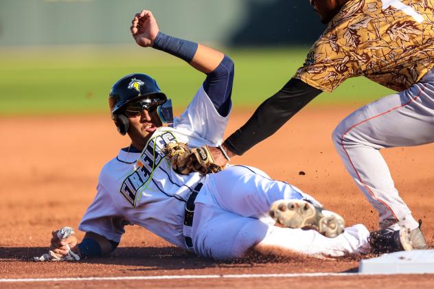 Guillermo Quintana of the Columbia Fireflies