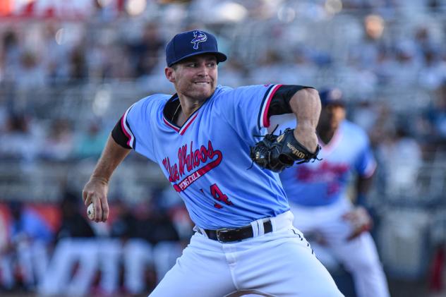 Pensacola Blue Wahoos pitcher Jeff Lindgren