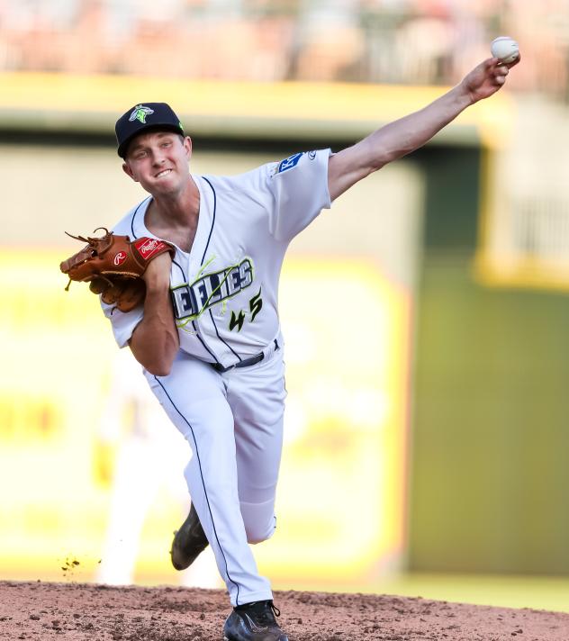 Columbia Fireflies pitcher Shane Connolly