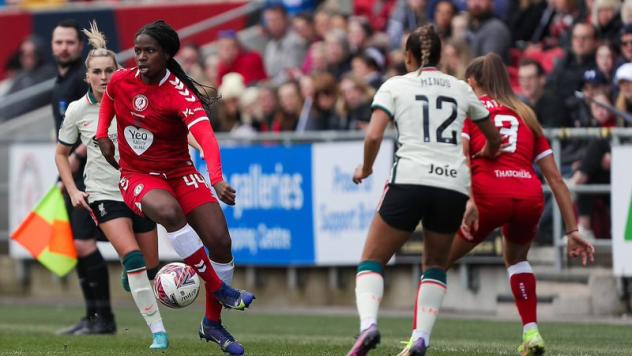 Defender Satara Murray
