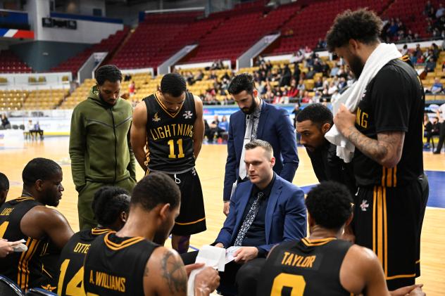 London Lightning head coach Doug Plumb addresses his team